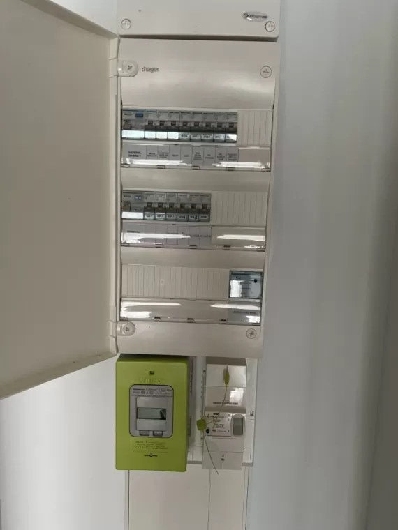 Électricité appartement à Clermont , Beauvais, Cerou