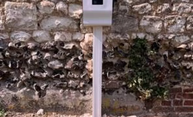 Installation de borne de recharge, Beauvais, Cerou